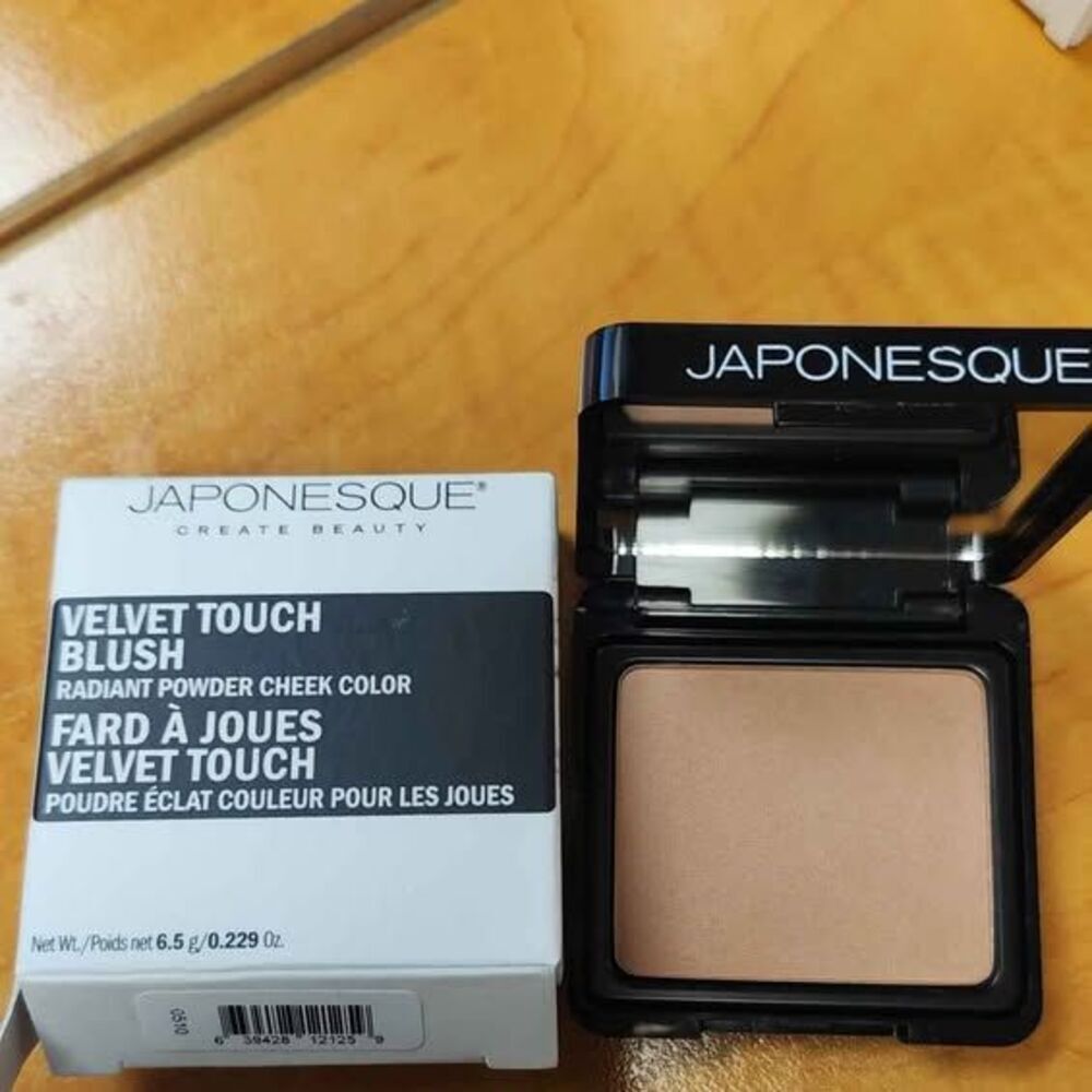 Japonesque Velvet Touch Blush